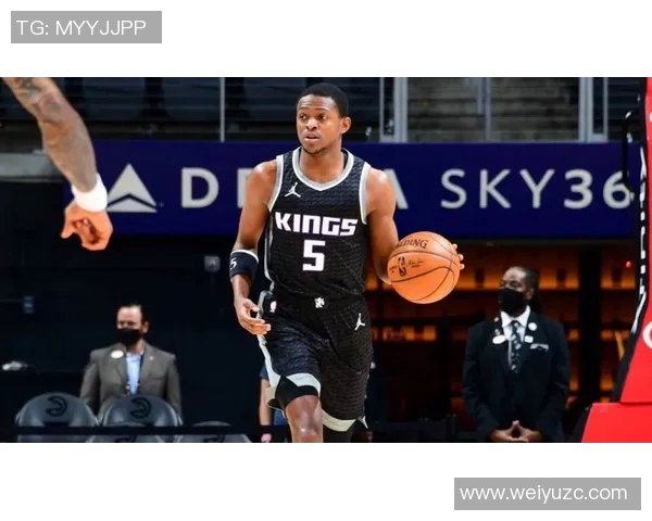 德阿隆福克斯:从新秀到明星球员的蜕变之路与未来展望 德阿隆福克斯:从新秀到明星球员的蜕变之路与未来展望