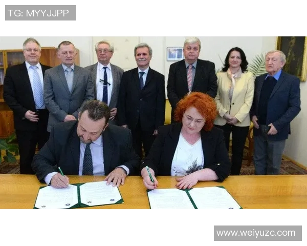 库克斯与德布勒森激战正酣谁能在这场较量中胜出 库克斯与德布勒森激战正酣谁能在这场较量中胜出