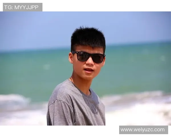 瓦兰西尤纳斯的传奇旅程与篮球梦想的追逐之路